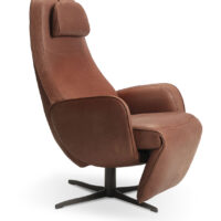 Cosy Ghost Lotilla Pralina 001 LoRes.jpg