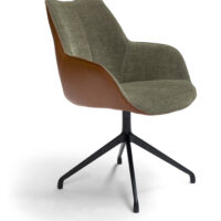 Kiq stoel Bree's New World (1).jpg