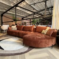 Bergomo showroom zijkant.jpeg