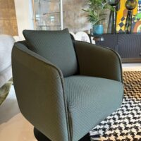 Fauteuil jazz  cartel living colijn outlet (1).jpeg