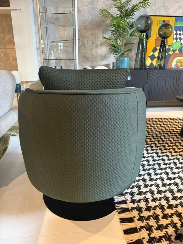 Fauteuil jazz  cartel living colijn outlet (6).jpeg