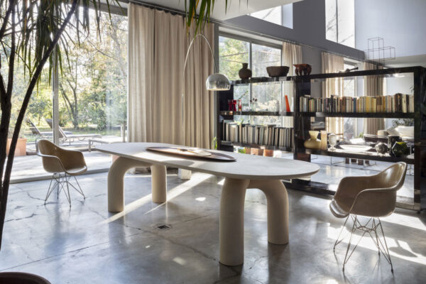 Mogg Elephante table tafel Colijn Interieur detail concrete ivoor sfeer 2.jpg