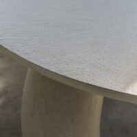 Mogg Elephante table tafel Colijn Interieur detail concrete ivoor sfeer 3.jpg