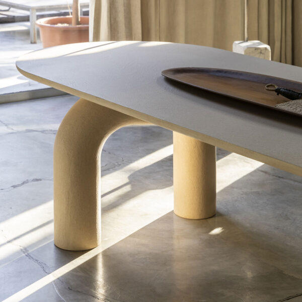 Mogg Elephante table tafel Colijn Interieur detail concrete ivoor sfeer 7.jpg